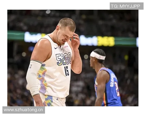 维拉纽瓦谈4号位阵容选择：德克首发KG替补字母哥被裁的深意